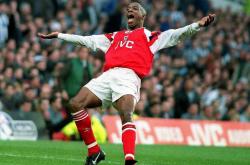 开云体育登录-阿森纳主场战胜埃弗顿，重回前四