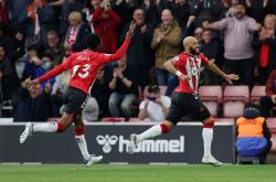 开云官网-南安普敦再战利物浦，力拼保级关键战的简单介绍