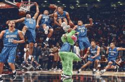 开云官网-瑞士之夜，奥亚尔萨瓦尔完美演出助巴萨关键战突围