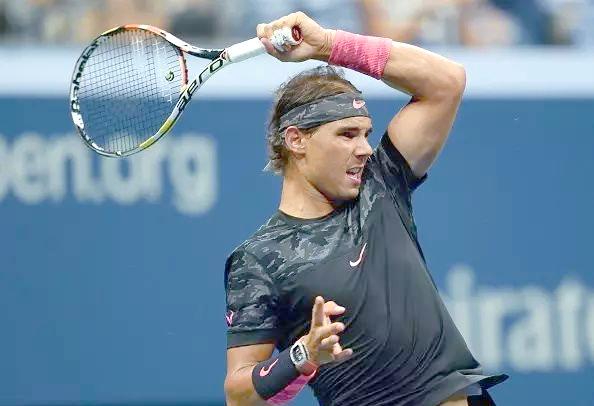 包含英国网球队碾压美国网球队，瓦林卡绝境逆转的词条