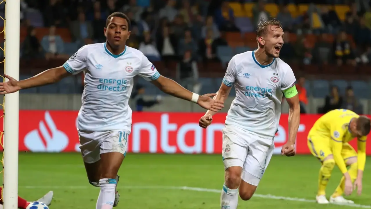 英格兰完胜瑞典,阿尔巴送出助攻 英格兰完胜瑞典,阿尔巴送出助攻