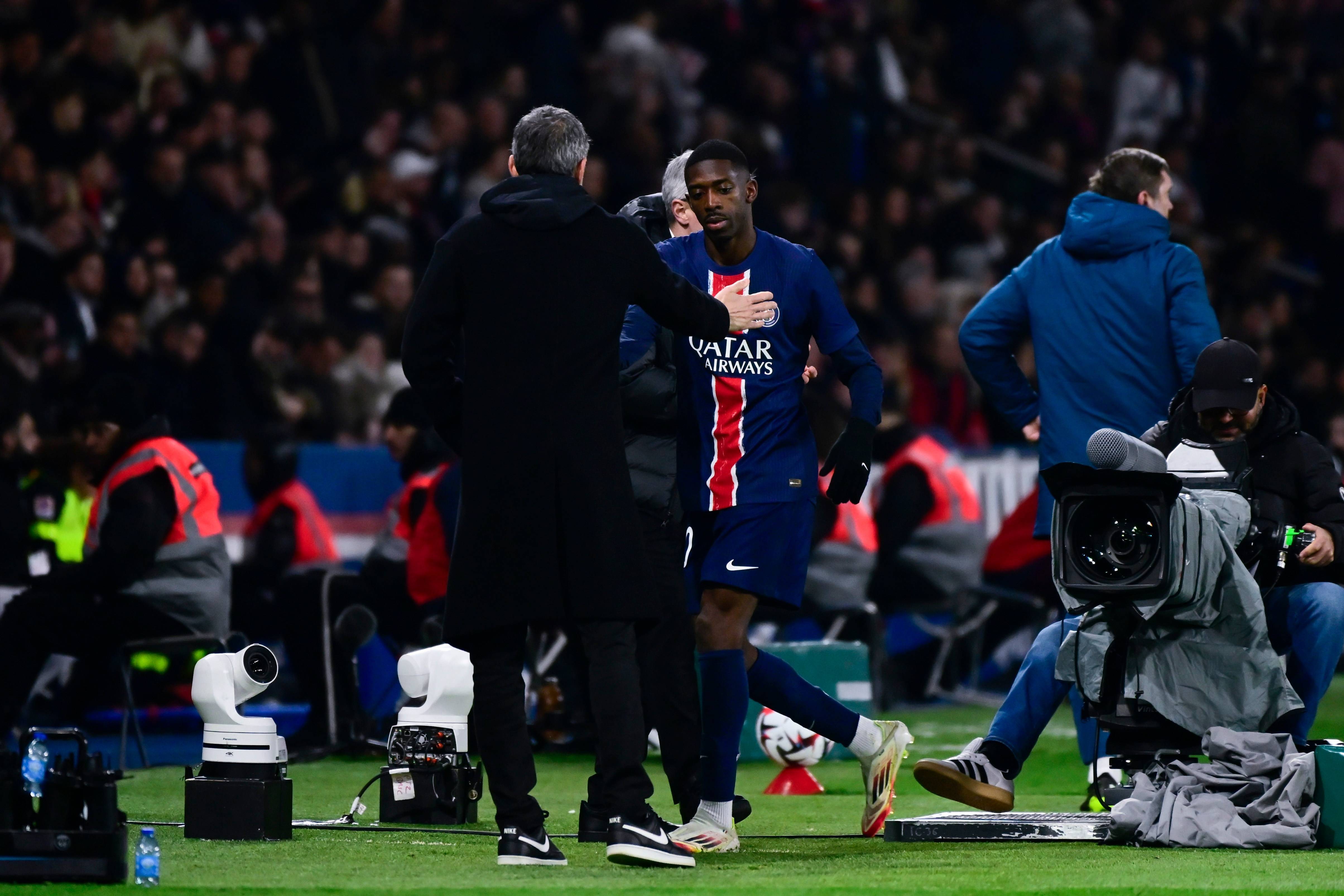 圣埃蒂安全力以赴冲刺夺冠，法甲争榜上添花的简单介绍