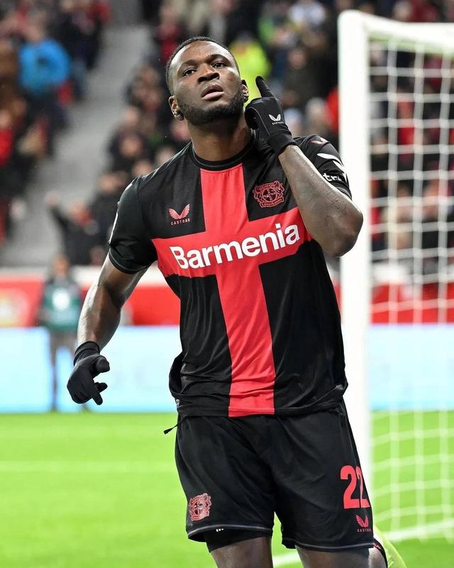 包含勒沃库森遭遇不幸失利,积分榜退后的词条 包含勒沃库森遭遇不幸失利,积分榜退后的词条