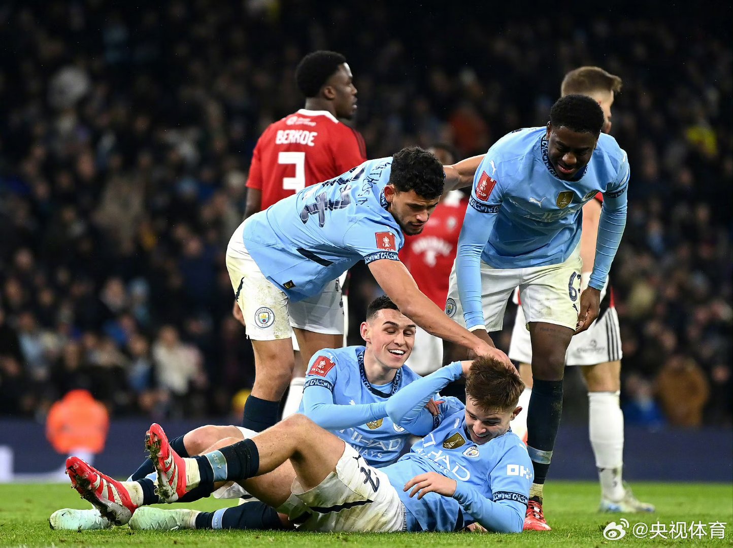 萨索洛主场告捷：贝拉尔迪攻入制胜进球帮助球队获胜的简单介绍