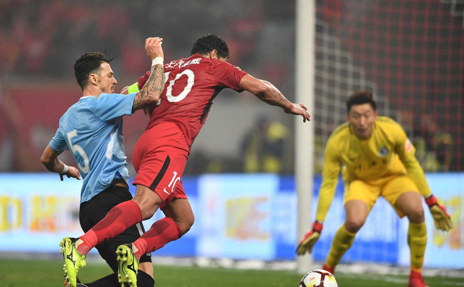 关于大连一方主场胜上港,实力有增的信息 关于大连一方主场胜上港,实力有增的信息