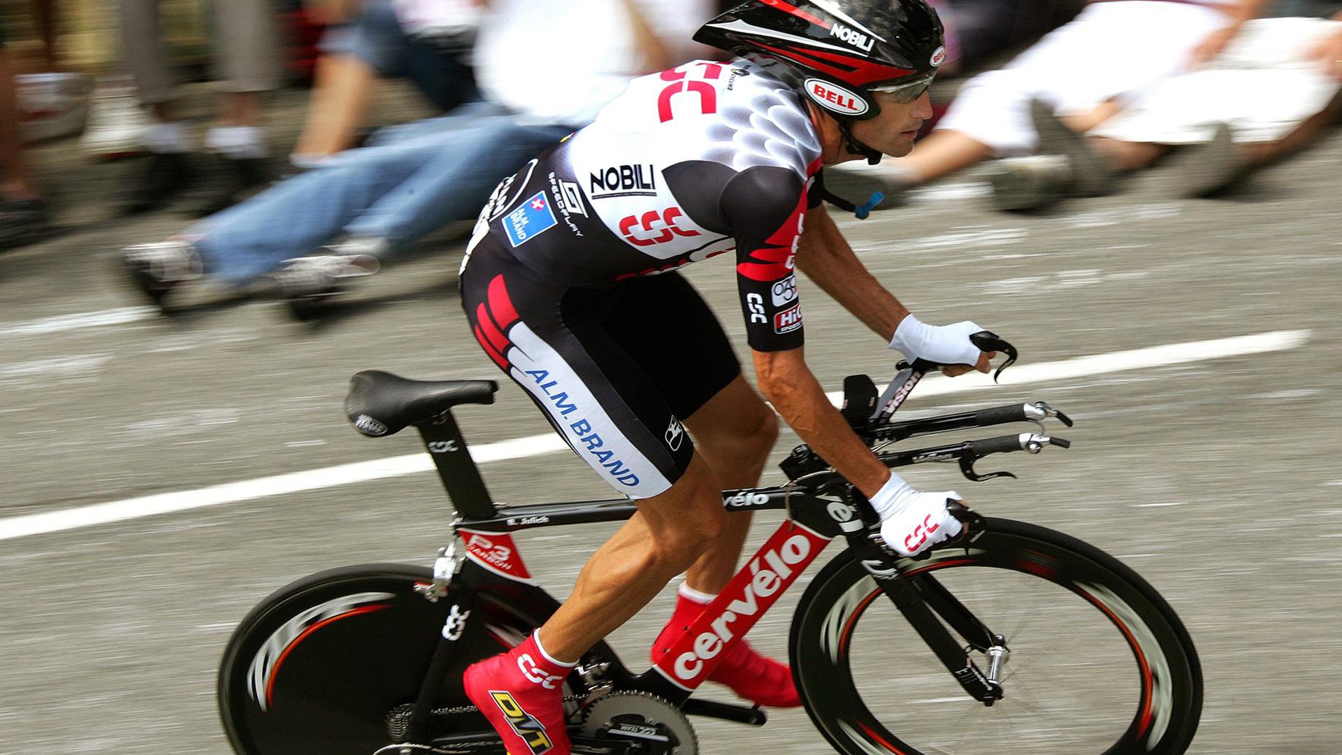 年度焦点之战之夜,福克斯关键战不手软