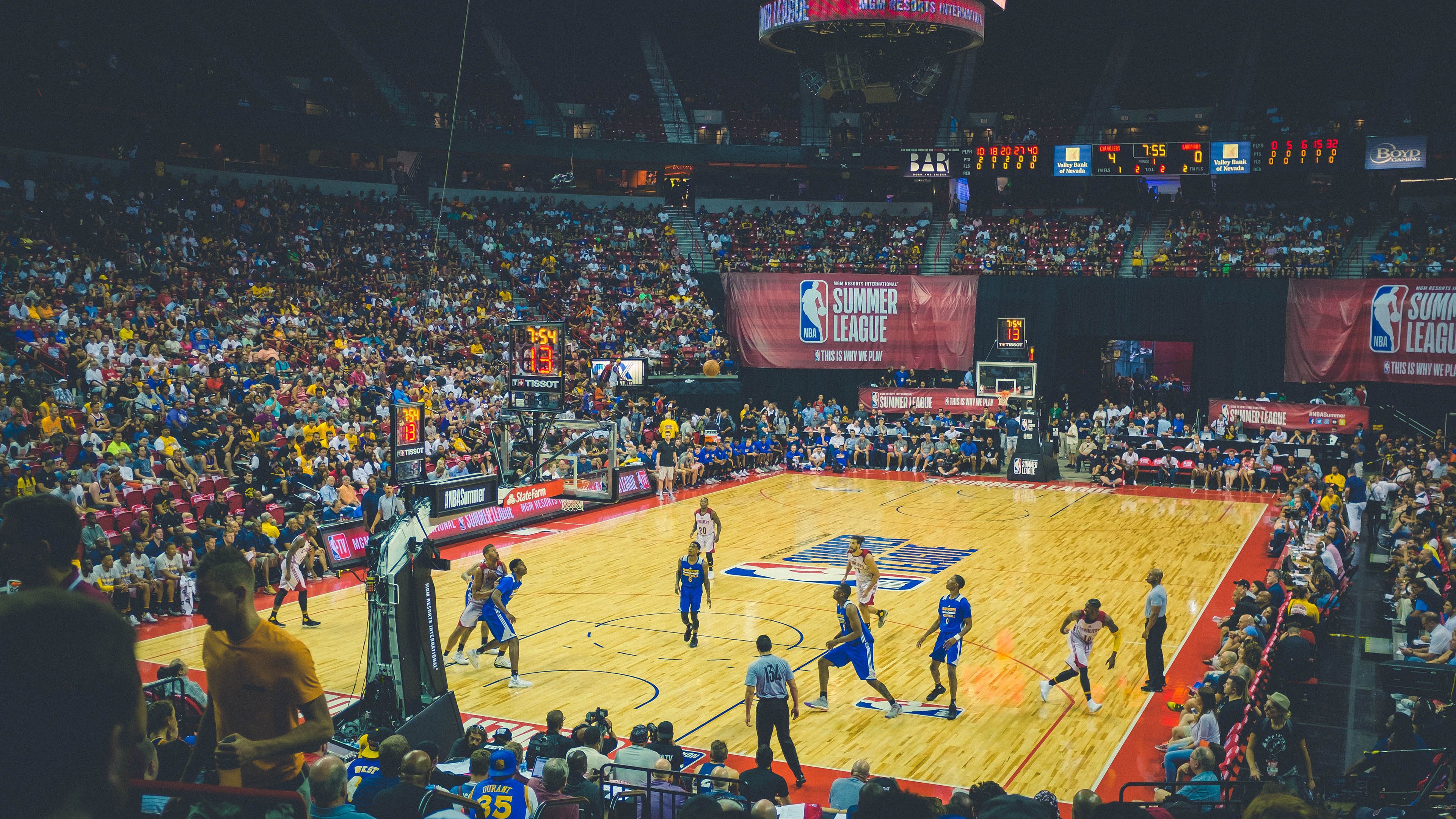 国王踏平山西队,杰伦·格林成为关键先生,一场定义赛季的胜利